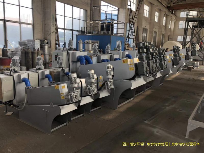 阿壩州環(huán)保廢水處理機(jī)器價(jià)格
